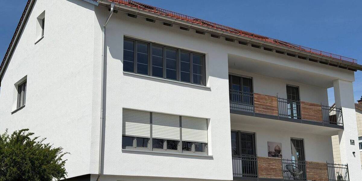Etagenwohnung Hollenbach - 4 Zimmer, 111 m&sup2;, 1.150&euro; | Angebot:26388524