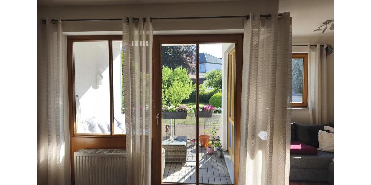 Etagenwohnung Augsburg Lechhausen - 2 Zimmer, 65 m&sup2;, 910&euro; | Angebot:24918043