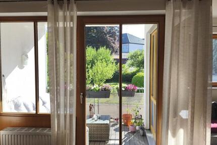 Wohnung Augsburg Lechhausen - 2 Zimmer, 65 m&sup2;, 910&euro; | Angebot:24918043