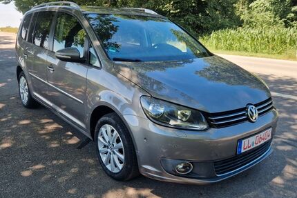 VW Touran 217.000 km 4.200 &euro; GELTENDORF 82269