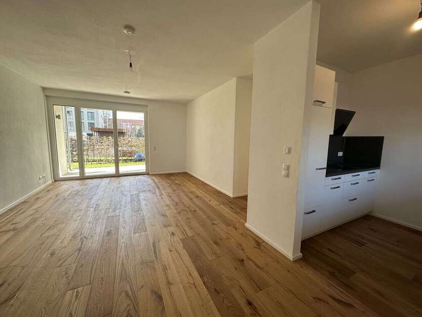 Wohnung zum Kaufen in Augsburg 469.000 € 73.78 m²