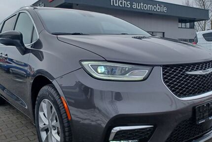 Chrysler Pacifica 38.897 km 44.990 &euro; Augsburg 86165