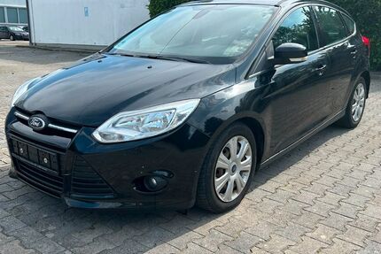 Ford Focus 172.300 km 1.790 &euro; Wertingen-Roggden 86637