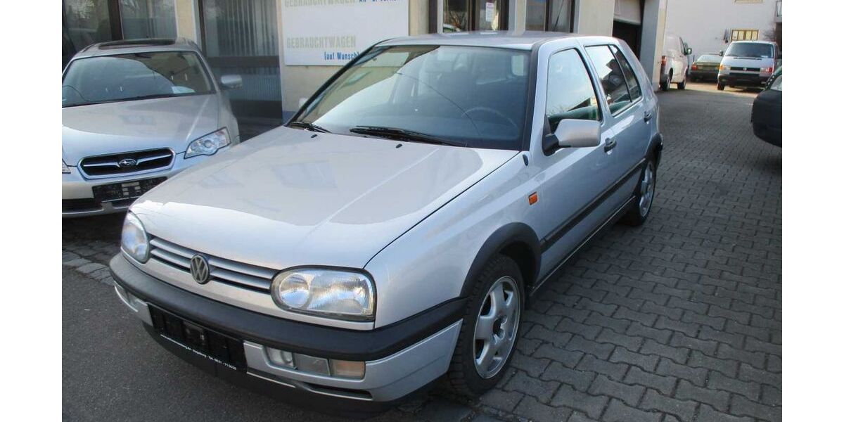 VW Golf 148.200 km 12.990 &euro; Augsburg 86167
