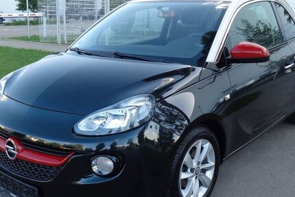 Opel Adam 99.000 km 5.999 &euro; Augsburg 86167