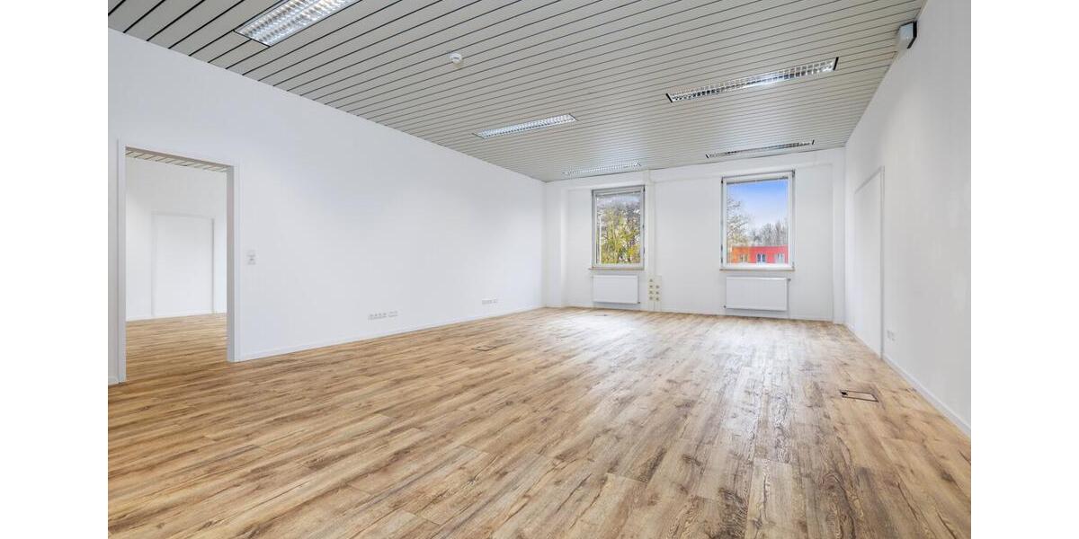 Gewerbeobjekt Neusäß - 2.048&euro; | Angebot:26120074