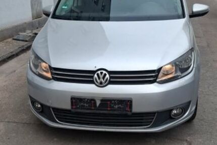 VW Touran 160.000 km 4.100 &euro; Augsburg 86152