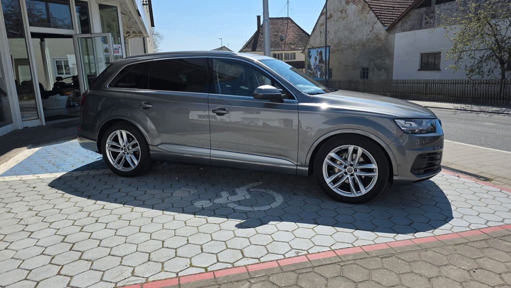 Audi Q7 233.385 km 27.900 &euro; Aichach Klingen 86551
