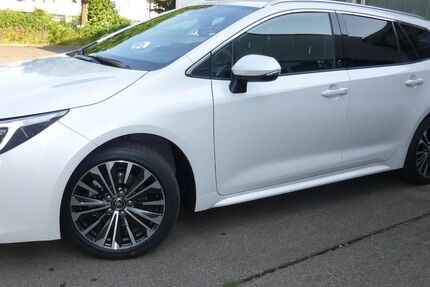 Toyota Corolla 4.800 km 34.790 € Augsburg 86156