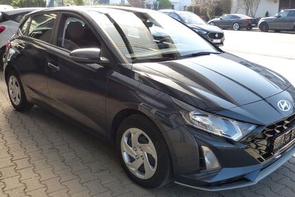 Hyundai i20 15.500 km 17.490 &euro; Stadtbergen 86391