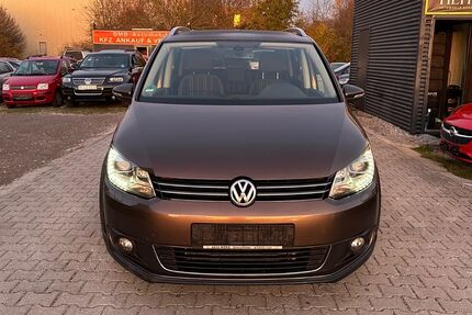 VW Touran 228.000 km 7.950 &euro; Augsburg 86167