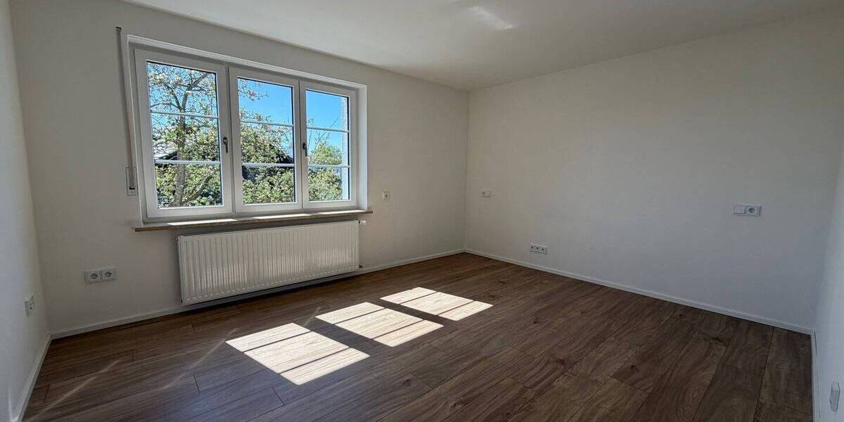 Etagenwohnung Hollenbach - 4 Zimmer, 111 m&sup2;, 1.150&euro; | Angebot:26388524