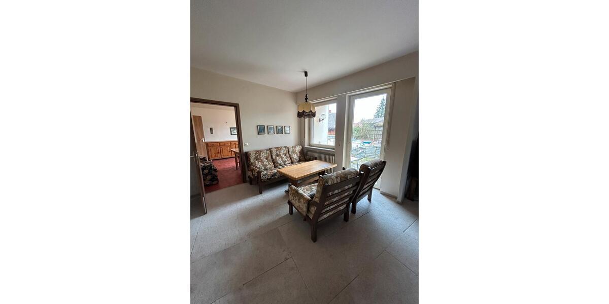 Einfamilienhaus Pöttmes - 17 Zimmer, 300 m&sup2;, 3.350&euro; | Angebot:24448406