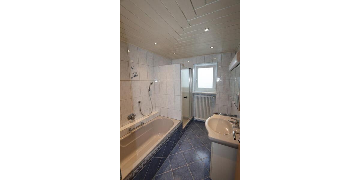 Erdgeschoßwohnung Sielenbach - 2.5 Zimmer, 90 m&sup2;, 1.050&euro; | Angebot:24655162