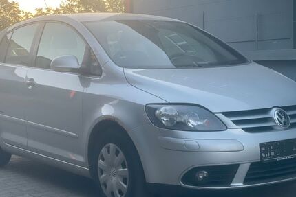 VW Golf 240.458 km 1.250 &euro; Friedberg 86316