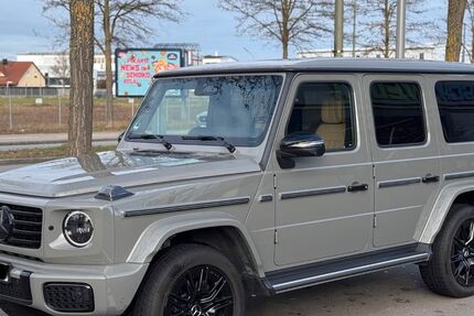 Mercedes-Benz G 450 9.500 km 179.000 € Augsburg 86165
