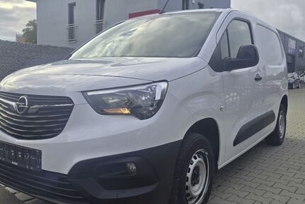 Opel Combo 147.000 km 9.990 € Augsburg 86167