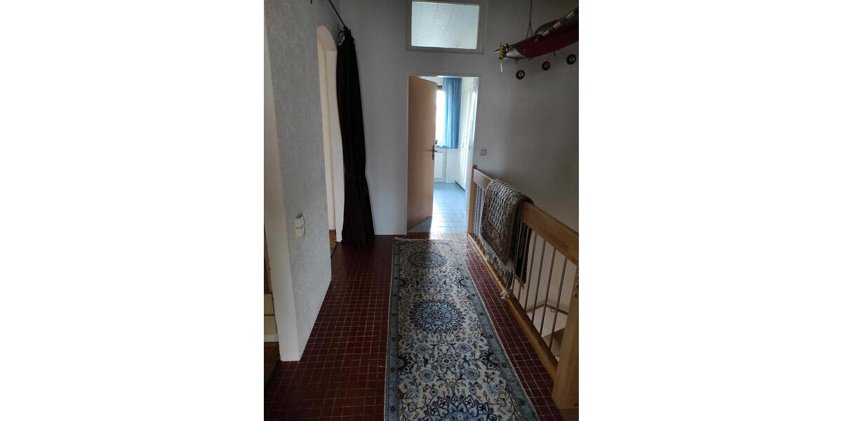 Reihenhaus Horgau - 6 Zimmer, 188 m&sup2;, 1.900&euro; | Angebot:24435997