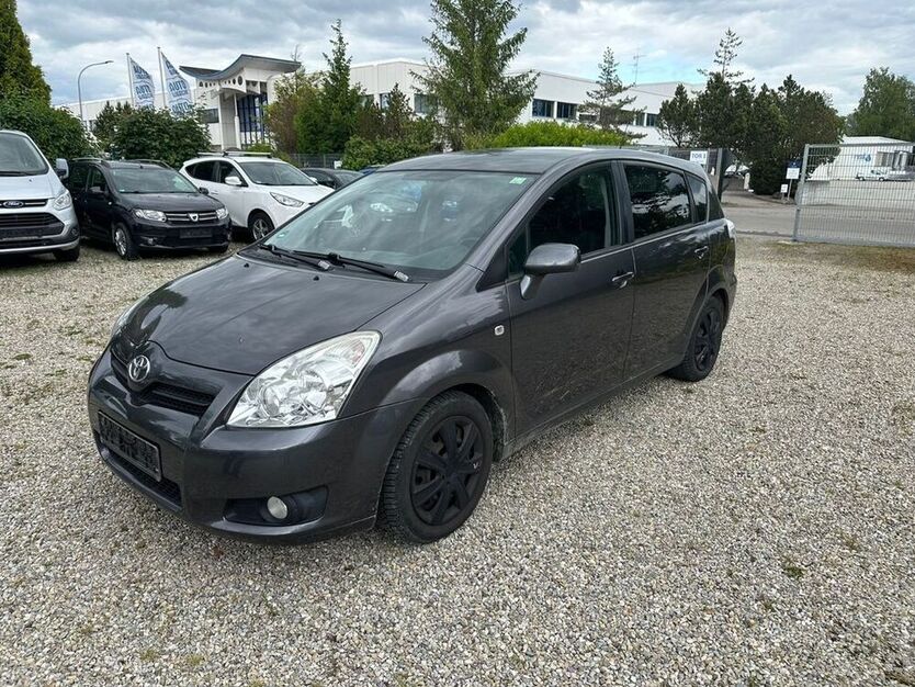 Corolla Verso