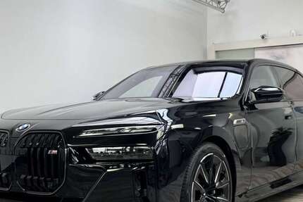 BMW 760 4.000 km 128.489 € Königsbrunn 86343