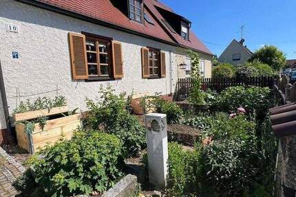 Charmantes Siedlerhaus im Grünen in Augsburg Bärenkeller 4 zimmer