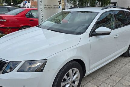 Skoda Octavia 104.000 km 15.450 € Mammendorf 82291
