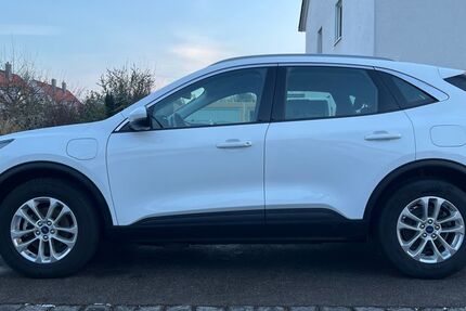 Ford Kuga 68.700 km 19.450 &euro; Schwabmünchen 86830