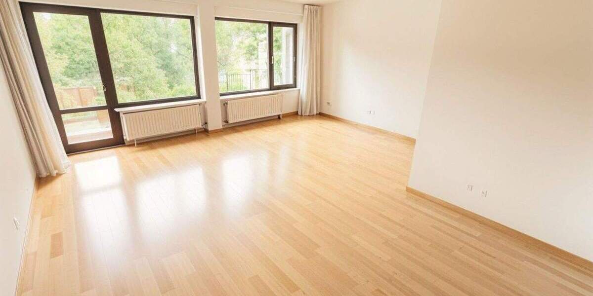 Reihenendhaus Augsburg Göggingen - 6 Zimmer, 156 m&sup2;, 699.000&euro; | Angebot:24735776