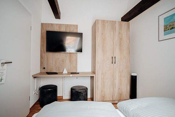 Etagenwohnung Augsburg Oberhausen - 2 Zimmer, 45 m&sup2;, 900&euro; | Angebot:25741046