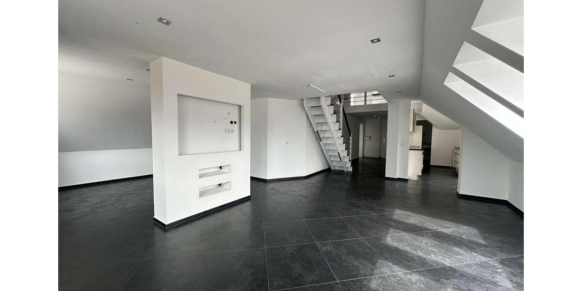 Maisonettenwohnung Friedberg - 4 Zimmer, 115 m&sup2;, 1.550&euro; | Angebot:26634327