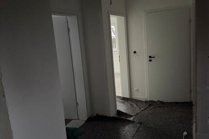 Erstbezug, Neu Saniert 2 Zimmer mit Terasse 2 zimmer