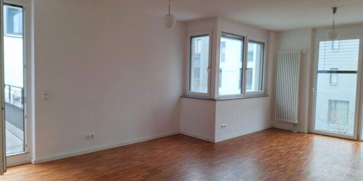 Toplage! Neuwertige 96qm-Wohnung im Prinz-Karl-Viertel, 2.OG, mit Terrasse 3 zimmer