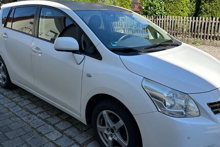 Toyota Verso 171.500 km 7.400 &euro; Fischach 86850