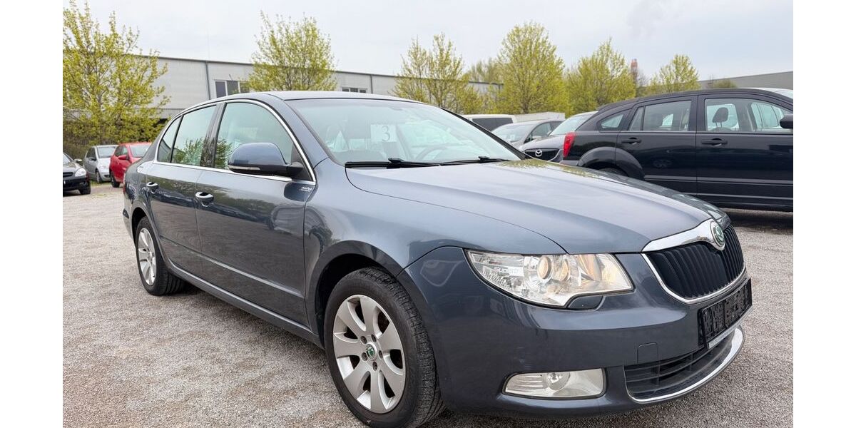 Skoda Superb 212.181 km 3.950 &euro; Augsburg 86167
