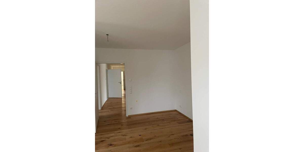 Terrassenwohnung Dinkelscherben - 3 Zimmer, 92 m&sup2;, 1.104&euro; | Angebot:26768106