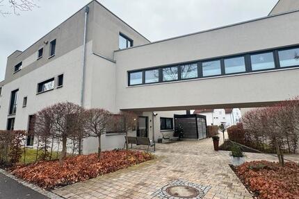 Wohnung mieten - betreutes Wohnen - TOP 3 ZKB mit sonnigem Balkon 3 zimmer