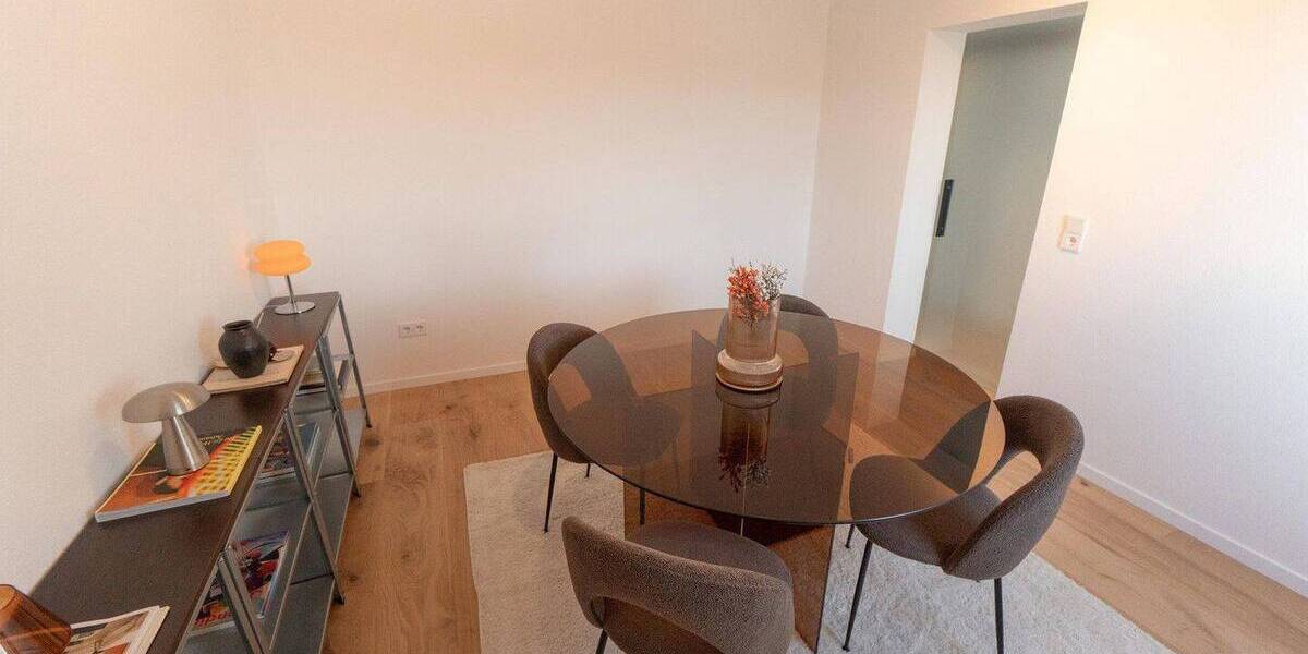 Etagenwohnung Augsburg Lechhausen Lechhausen - 4 Zimmer, 90 m&sup2;, 395.000&euro; | Angebot:26795127