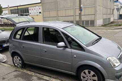 Opel Meriva 176.000 km 1.900 € Augsburg 86165