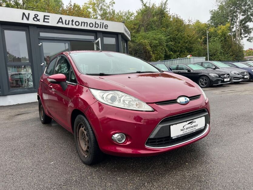 Ford Fiesta 218.000 km 2.990 € Augsburg 86165