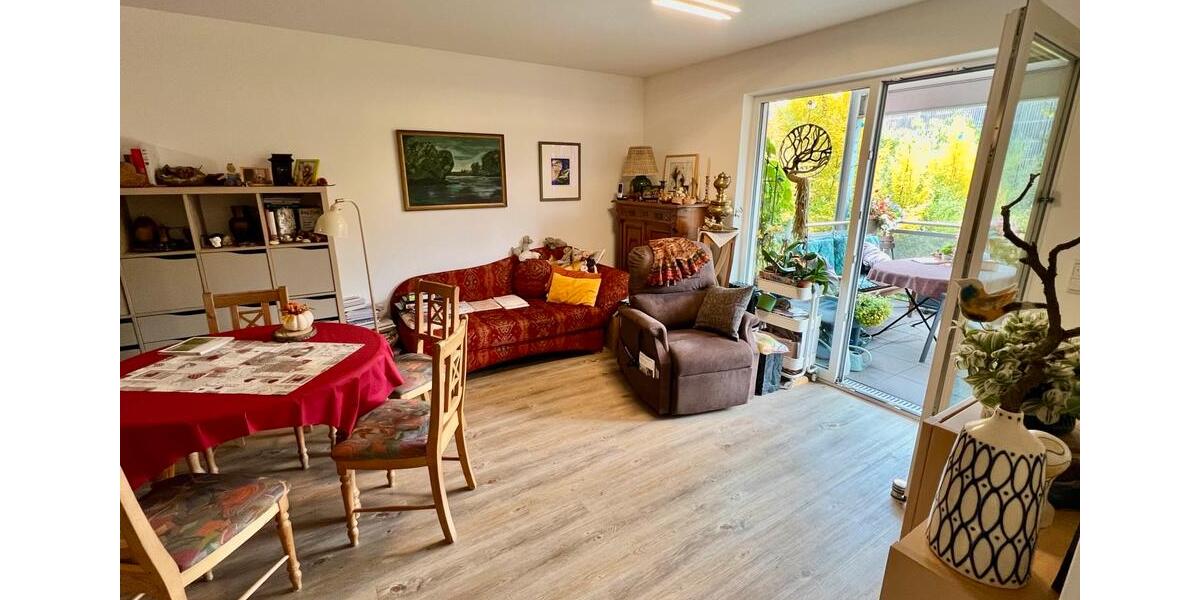 Etagenwohnung Augsburg Universitätsviertel - 2 Zimmer, 60 m&sup2;, 300.000&euro; | Angebot:25968100