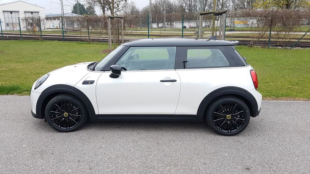 Mini Cooper SE 10.690 km 19.700 € Friedberg 86316