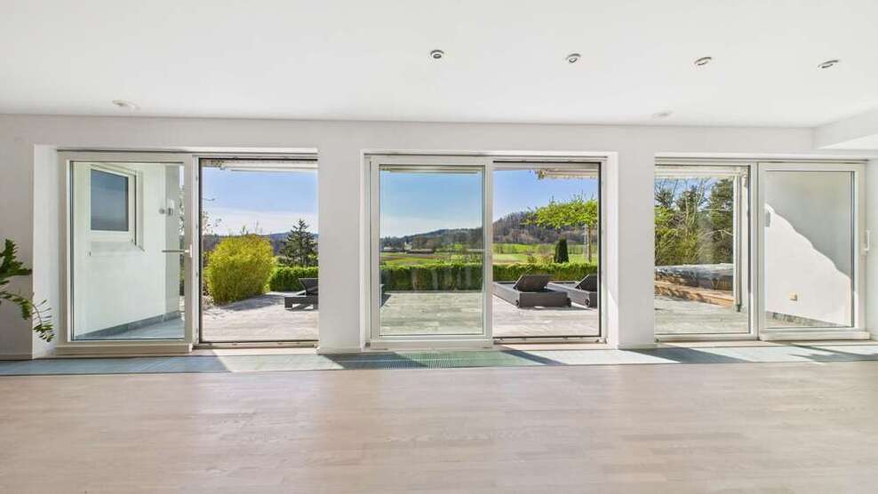 Haus zum Kaufen in Augsburg 1.998.000 € 381 m²