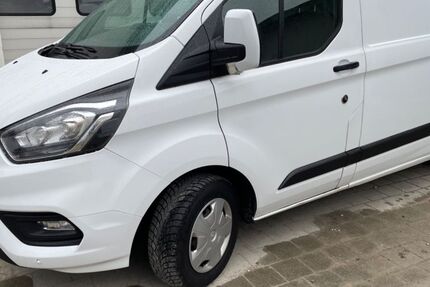 Ford Transit Custom 131.000 km 6.990 &euro; Odelzhausen 85235