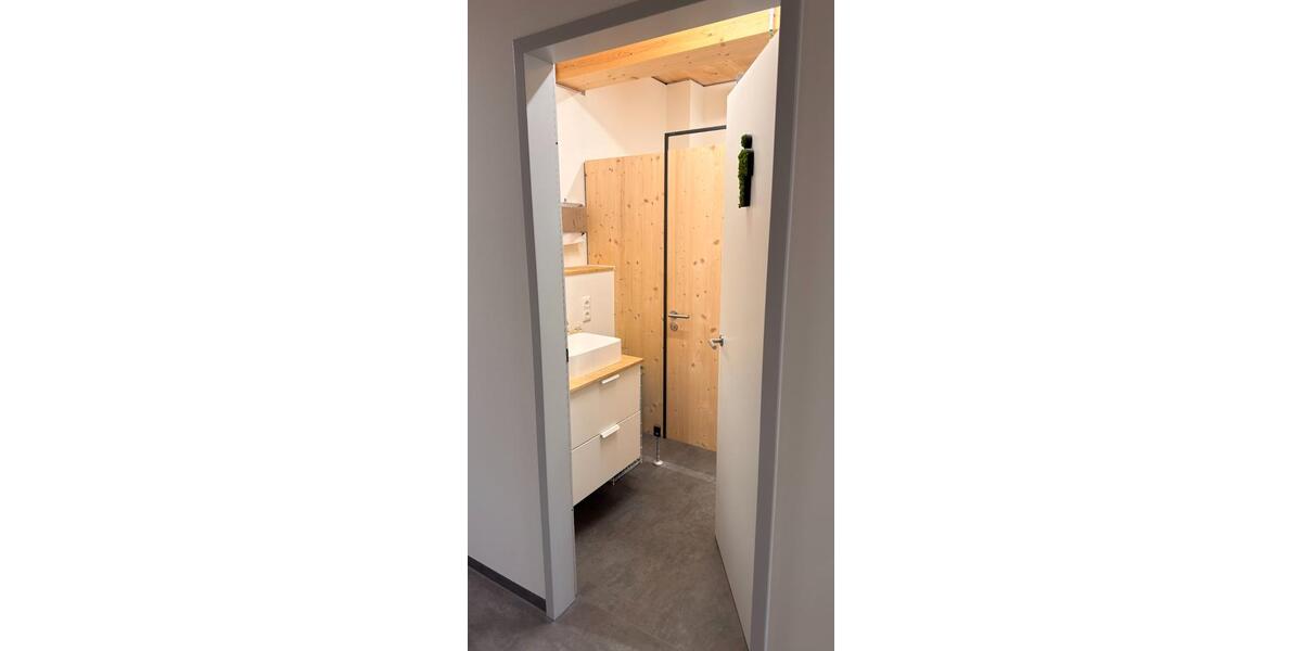 Gewerbeobjekt Augsburg Lechhausen - 12&euro; | Angebot:26383989