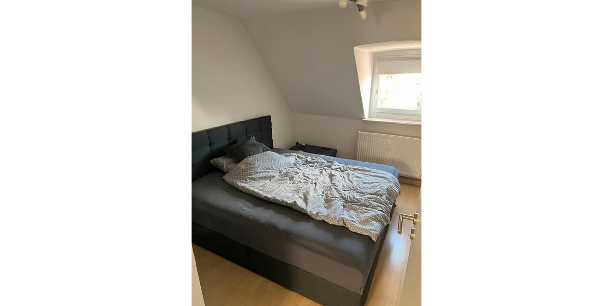 Von Privat 2-Zimmer-Dachgeschosswohnung in Augsburg-Haunstetten 2 zimmer