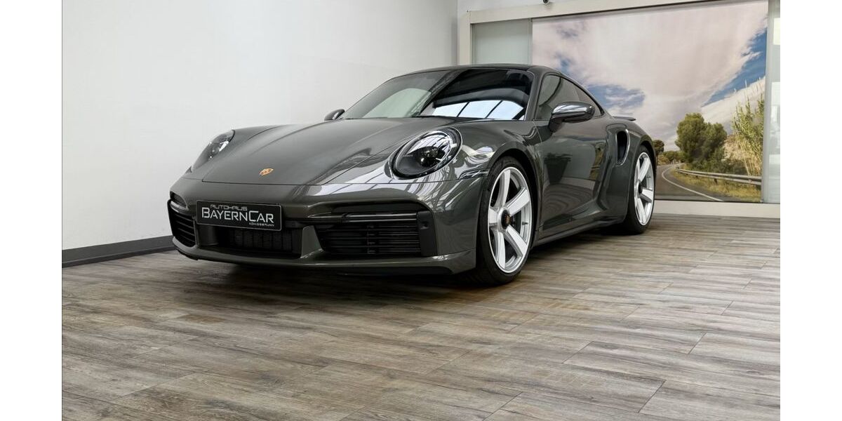 Porsche 992 7.550 km 269.989 &euro; Königsbrunn 86343