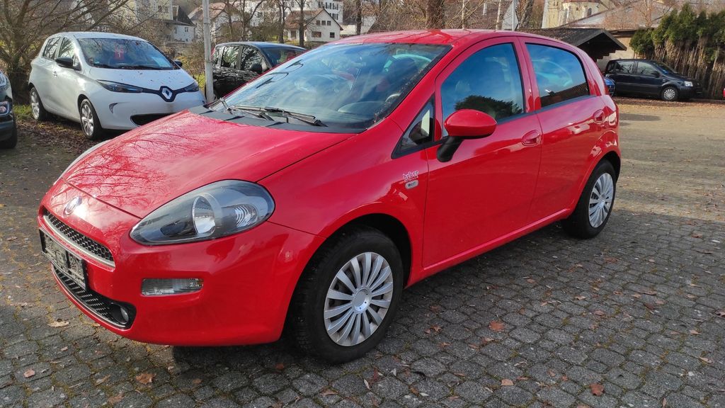 Fiat Punto 34.700 km 7.490 € Gersthofen/Batzenhofen 86368