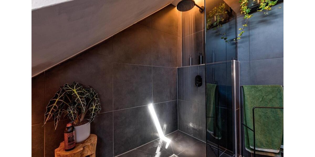 Dachgeschoßwohnung Augsburg Innenstadt - 3 Zimmer, 107 m&sup2;, 449.000&euro; | Angebot:25994591