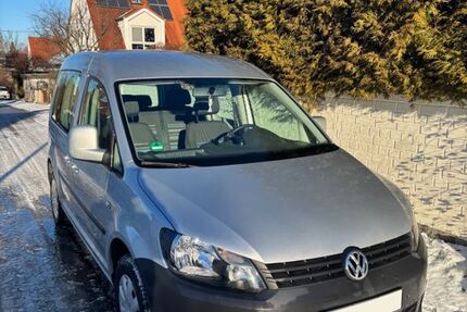 VW Caddy 71.500 km 9.800 &euro; Augsburg 86199
