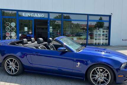 Ford Mustang 104.000 km 27.500 &euro; Gersthofen 86368